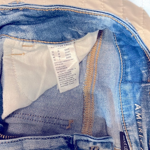 American Eagle High Rise Distressed Jean Jeggings - Picture 4 of 6